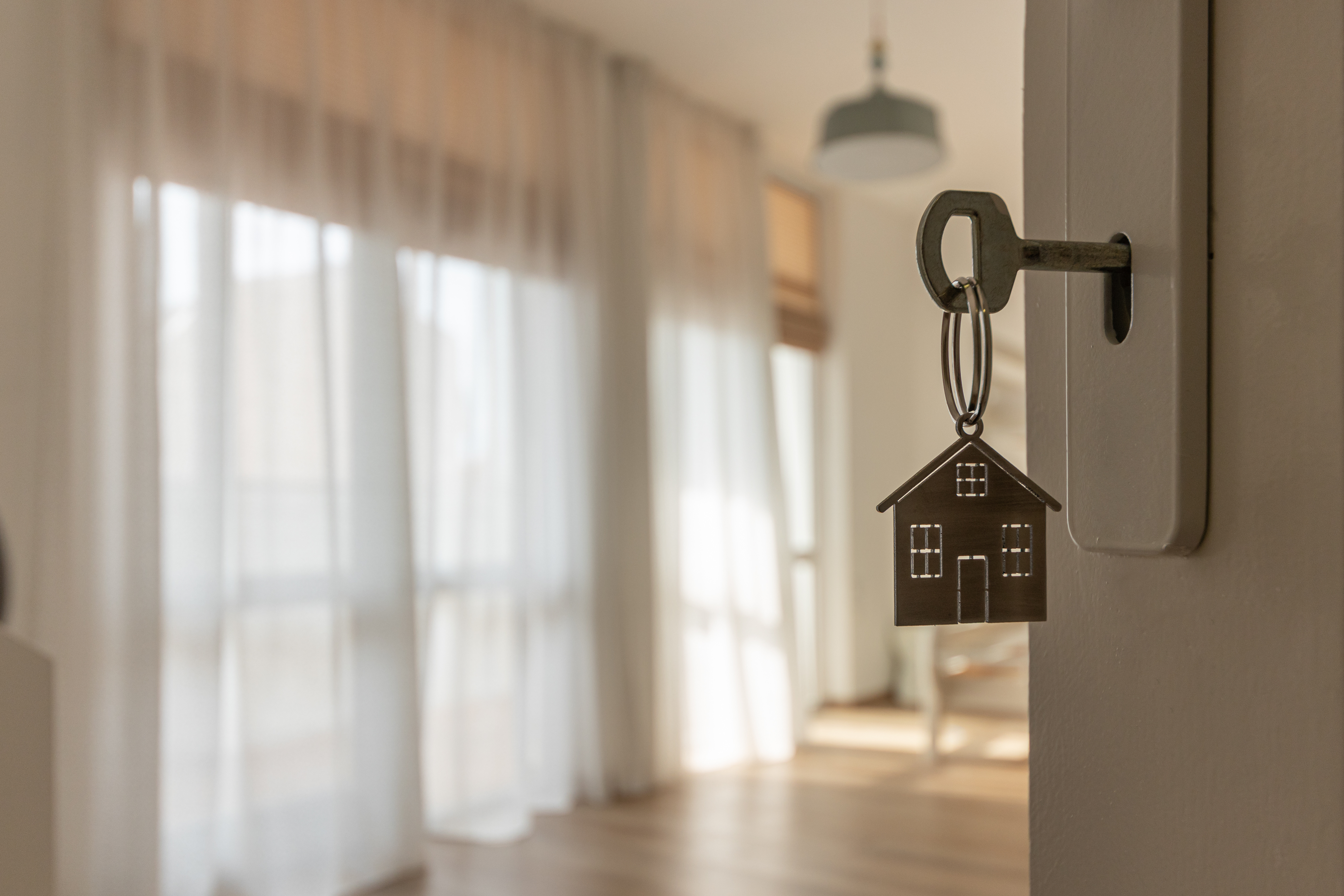 Can Green Card Holders Buy a House & Get a Mortgage Loan in the United States?